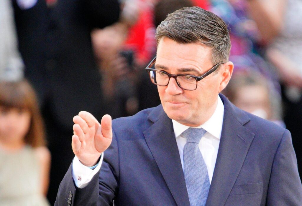 Andy Burnham hat das Kabinett neu aufgestellt.