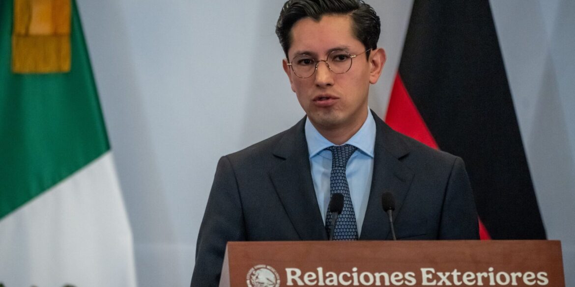 Mexikos Außenminister Roberto Velasco sagt, man werde nun auch juristisch auf die Vorfälle reagieren. (Archivbild)