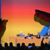 Parteichefin Weidel rief ihre Partei unter großem Jubel dazu auf, «das gesamte Land» in Schwarz-Rot-Gold zu tauchen.