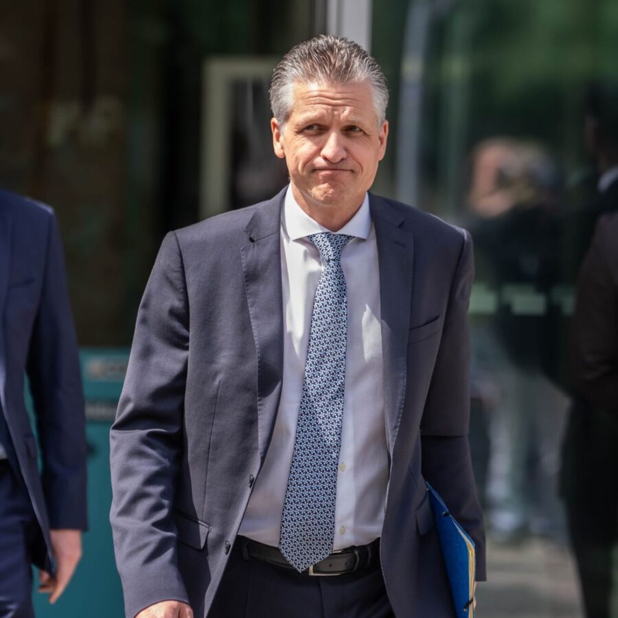 Kanzleramtschef Thorsten Frei sah nicht glücklich aus, als er das Konrad-Adenauer-Haus nach der Präsidiumssitzung verließ.