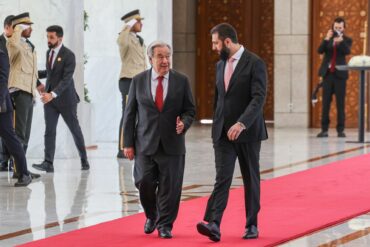 Guterres sagte, es sei eine bewusste Entscheidung gewesen, bis zum Sturz des Assad-Regimes nicht nach Syrien zu reisen.