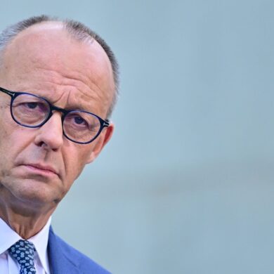 Der Kanzler tauscht nun auch eine Abteilungsleiterin im Kanzleramt aus.