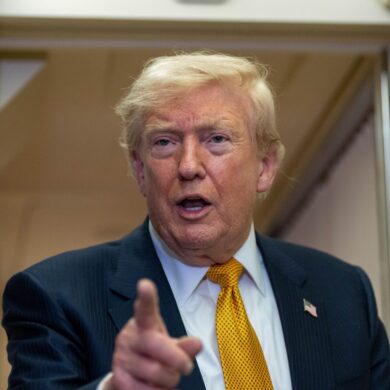 Kritiker werfen Trump vor, bei den Wahlen gezielt Chaos verursachen zu wollen. (Archivbild)