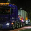 Ein Schwerlasttransporter verlässt mit einem Castor-Behälter den Standort Jülich. (Archivbild)