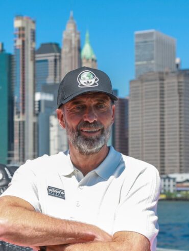 Die große Lösung: Jürgen Klopp vor der Skyline von New York. (Archivbild)