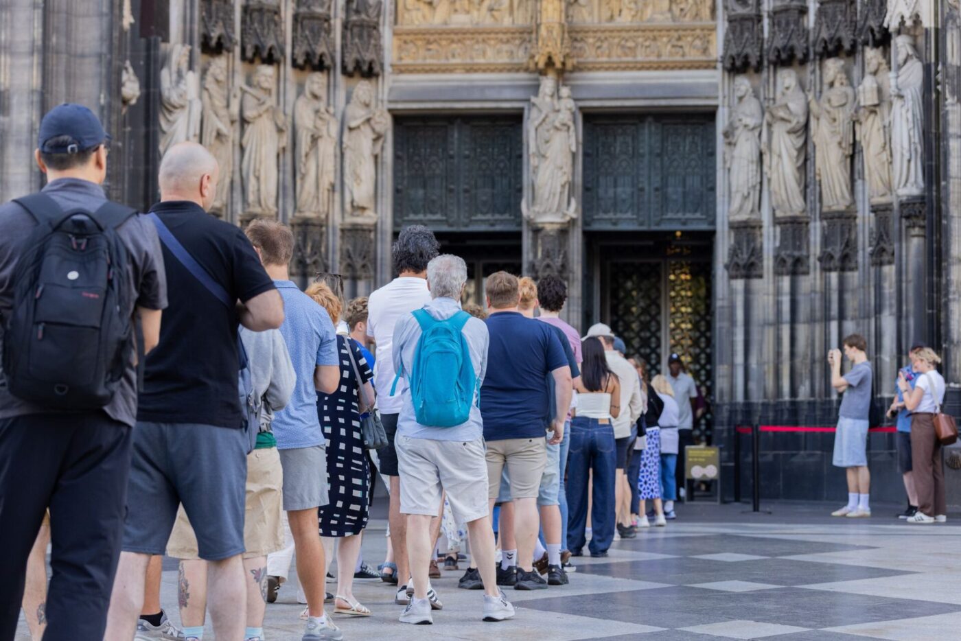 Kölner Dom: Eintritt für Besucher kostet jetzt zwölf Euro