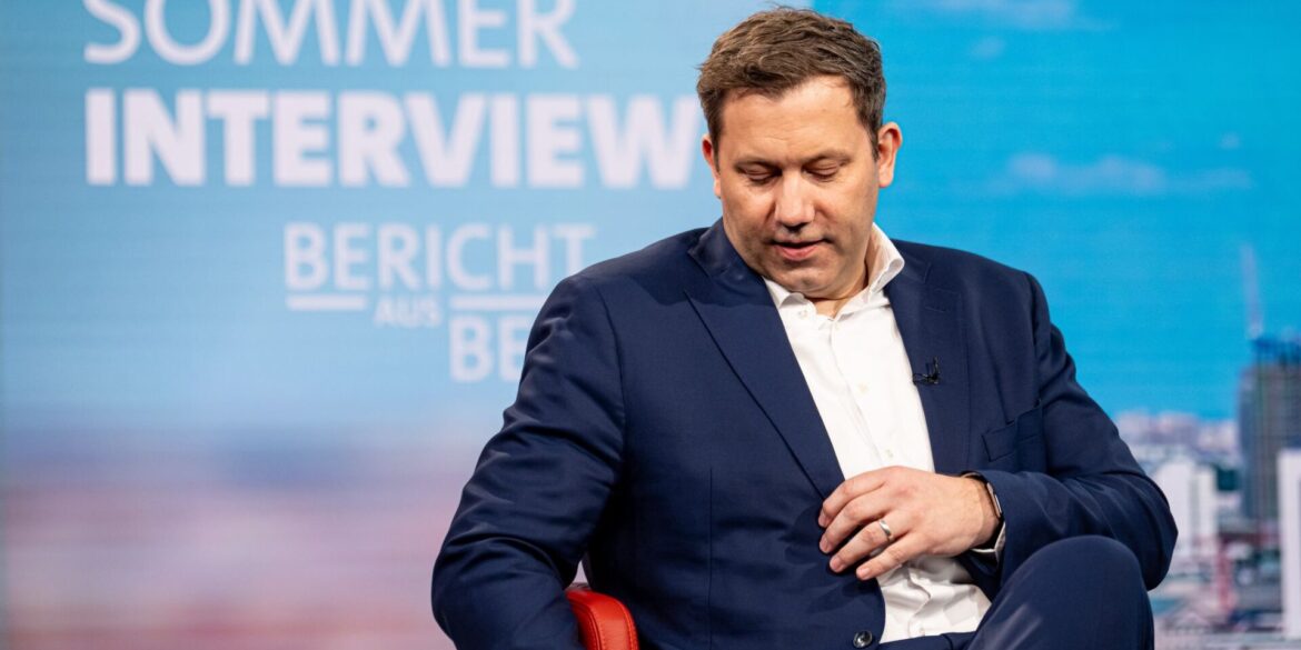 «Man kann sich gegenüber Putin nicht mit der schwarzen Null verteidigen», sagt der Finanzminister.