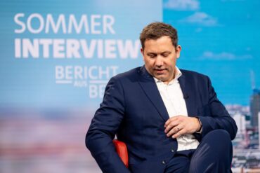 «Man kann sich gegenüber Putin nicht mit der schwarzen Null verteidigen», sagt der Finanzminister.