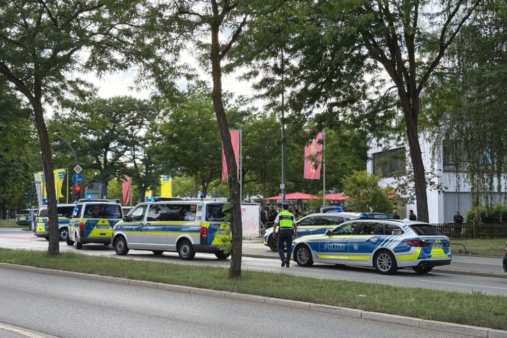 Der mutmaßliche Täter konnte inzwischen festgenommen werden.
