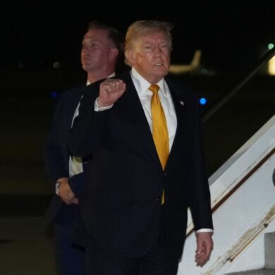 US-Präsident Trump stellt einen noch größeren Truppenabzug aus Europa in Aussicht.