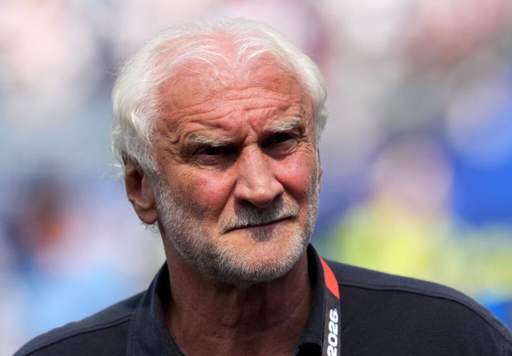 Rudi Völler will als DFB-Sportdirektor weitermachen. (Archivbild)