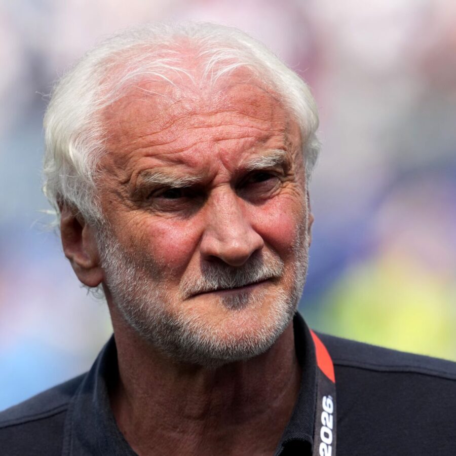 Rudi Völler will als DFB-Sportdirektor weitermachen. (Archivbild)