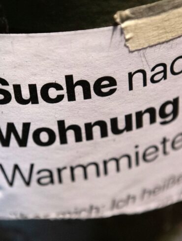 Studierende geben für Wohnen oft einen großen Teil ihres Einkommens aus. (Symbolbild)