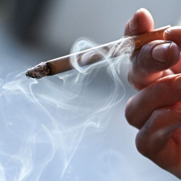 Die Tabaksteuern in Deutschland sollen deutlich steigen, wodurch sich die Preise für Zigaretten erheblich erhöhen würden.