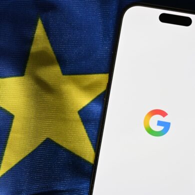 Gegen den US-Konzern Google laufen mehrere EU-Verfahren wegen möglicher Wettbewerbsverstöße. (Symbolbild)