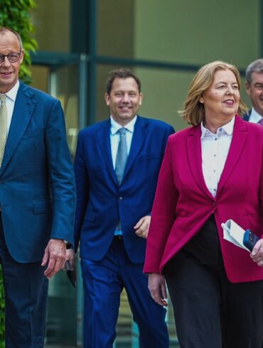Beschwingt wirken die vier Koalitionäre am Tag nach dem Durchbruch.