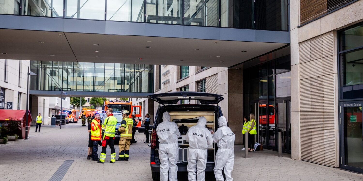 Das Einkaufszentrum wurde zwischenzeitlich abgesperrt.