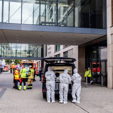 Das Einkaufszentrum wurde zwischenzeitlich abgesperrt.