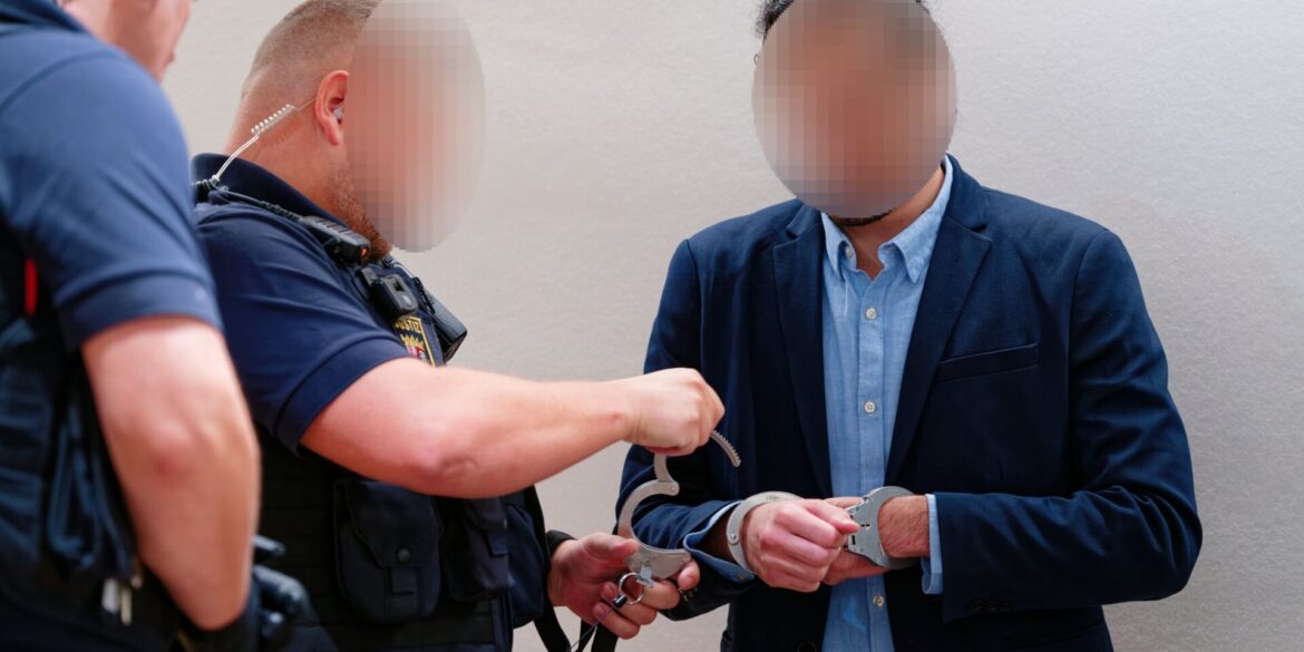 Der Angeklagte muss zehn Jahre in Haft