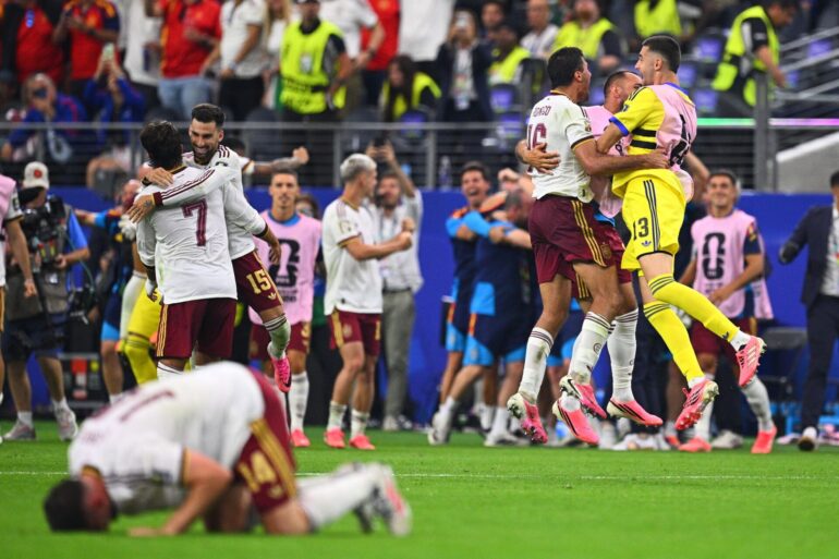 Spanien bejubelt den Finaleinzug