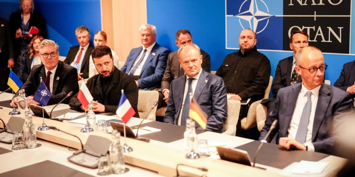 Beim Nato-Gipfel im vergangenen Jahr bekam der ukrainische Präsident Wolodymyr Selenskyj nur nationale Unterstützungszusagen - aber keine des Bündnisses. Das soll in Ankara nun anders werden. (Archivbild)