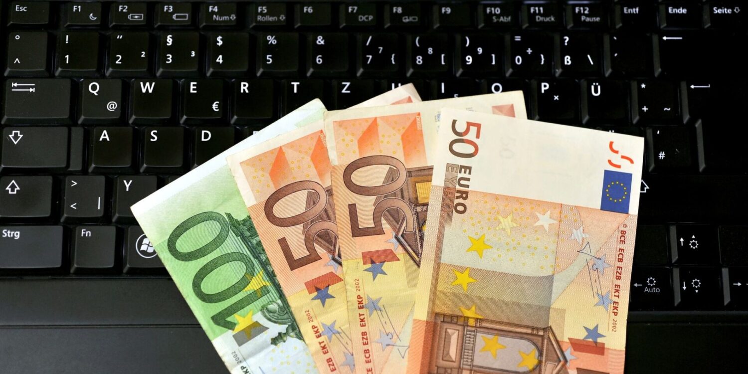 Mit den Jahren soll sich das Geld auf dem Anlagedepot anhäufen. (Symbolbild)