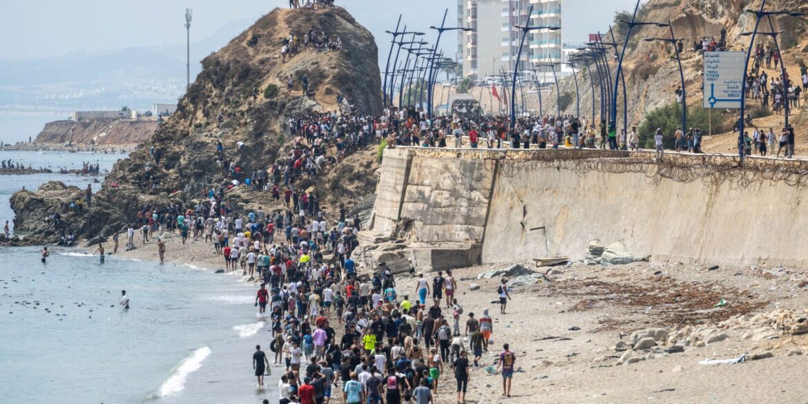 Mittlerweile hat der Großteil der Migranten Ceuta bereits wieder verlassen.