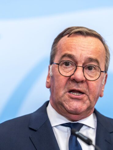«Im Augenblick gibt es kein Szenario (...), dass der Korken schnell aus der Flasche kommt», sagt Verteidigungsminister Boris Pistorius.
