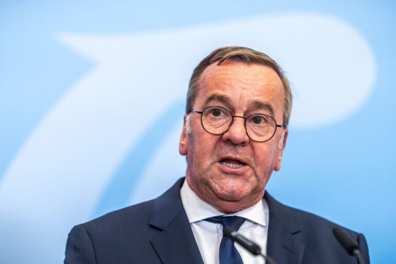 «Im Augenblick gibt es kein Szenario (...), dass der Korken schnell aus der Flasche kommt», sagt Verteidigungsminister Boris Pistorius.