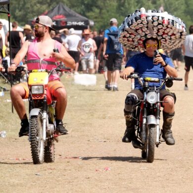 Beim Simson-Treffen in Zwickau kommt es auch auf das Outfit an.