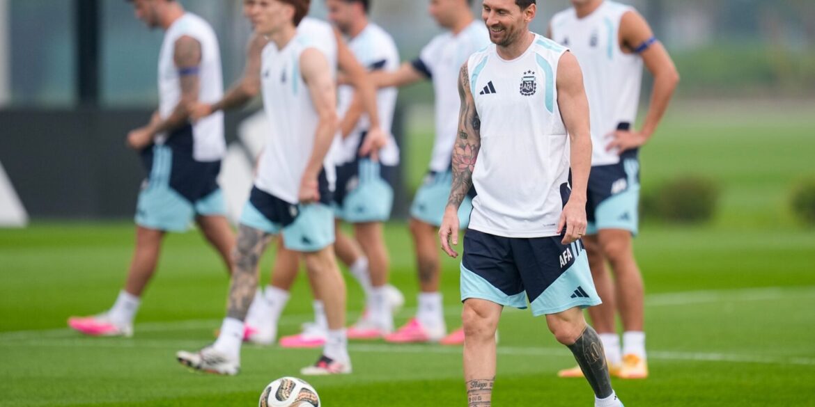 WM 2026 - Messi und Co beim Training vor dem WM-Finale.
