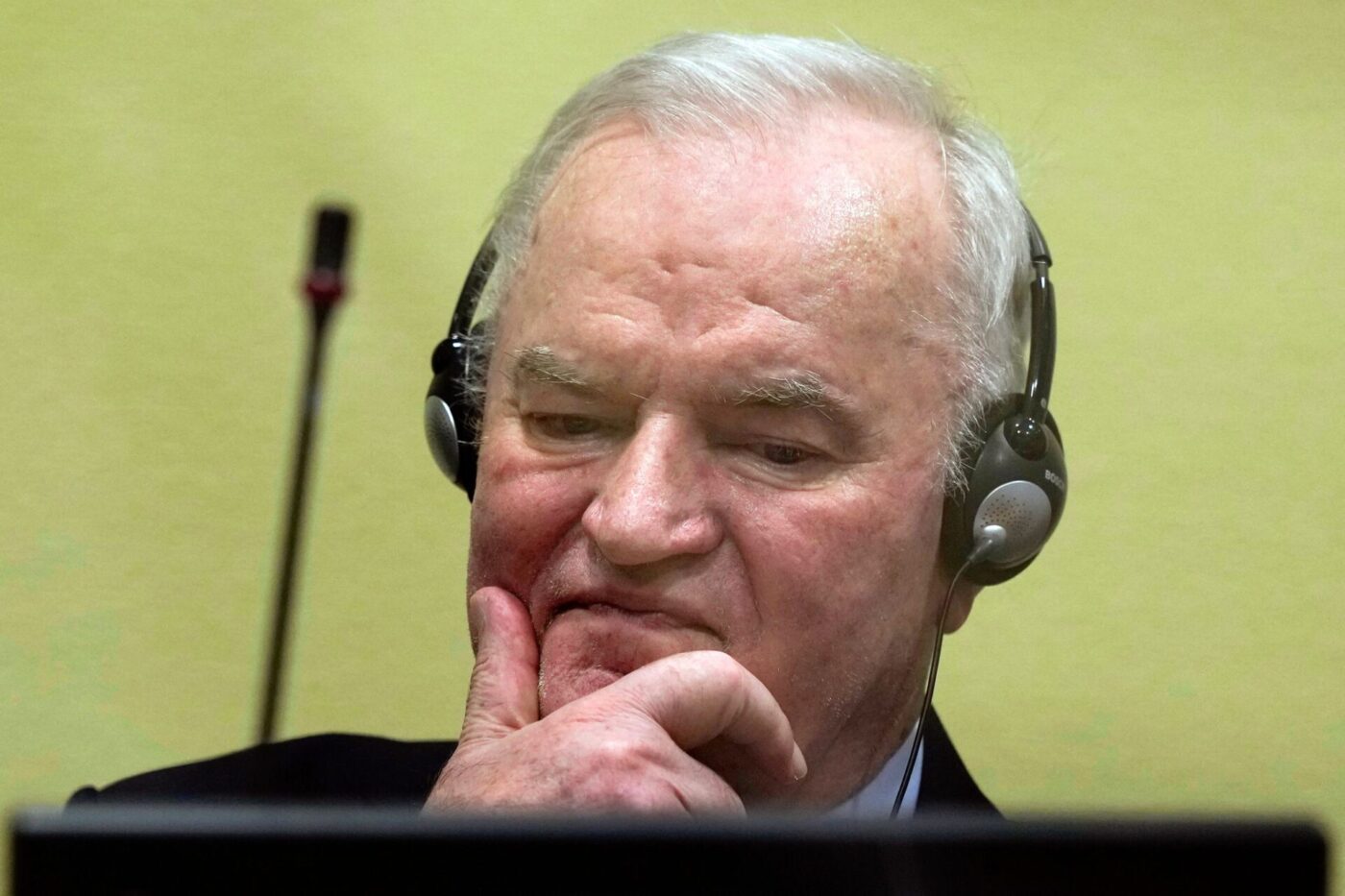 Während seines Strafverfahrens in Den Haag zeigte der Ex-General keine Reue, pöbelte und randalierte sogar im Gerichtssaal. (Archivbild)
