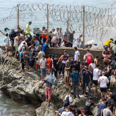 Ceuta ist kleiner als der Frankfurter Flughafen.