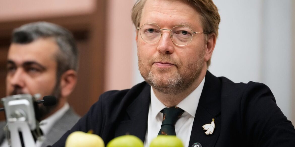 Der Chef der liberalen Oppositionspartei Jabloko, Nikolai Rybakow, verzeichnete zuletzt einen starken Zulauf für seine Partei.