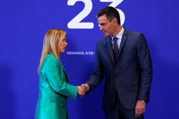 Italien hat die Grenzkontrollen zu Spanien wege der Ceuta-Migrationskrise verlängert. Madrid reagierte umgehend.