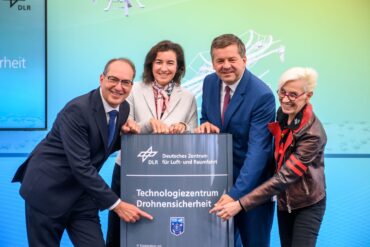 In Cochstedt ist ein neues Technologiezentrum für Drohnensicherheit eröffnet worden.