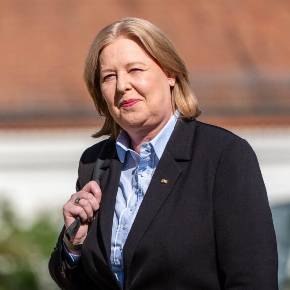 Bundesarbeitsministerin Bärbel Bas macht keinen Hehl daraus, dass sie keine Anhängerin der Idee ist, eine Pflicht zur Krankschreibung ab dem ersten Tag einzuführen. (Archivbild)