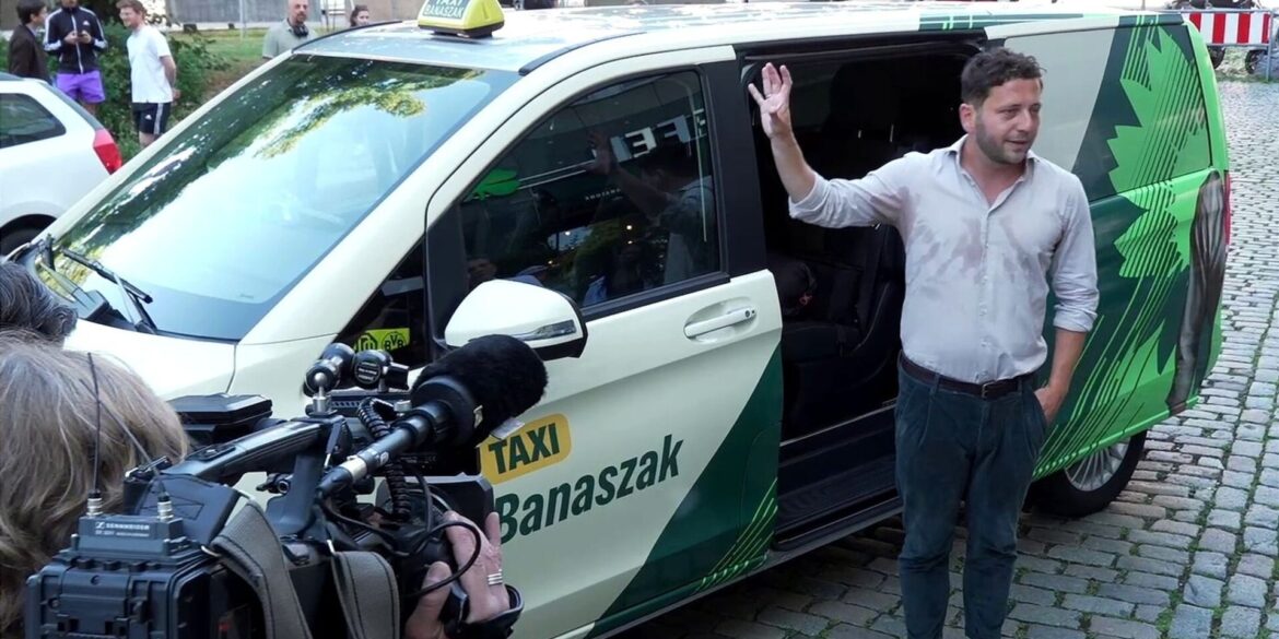 Fährt «frei von Angst und mit großer Freude»: Grünen-Chef Felix Banaszak