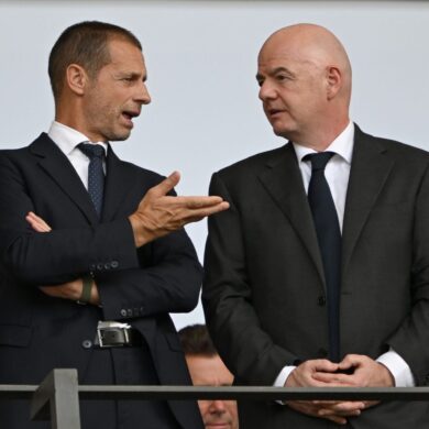 Ceferin und Infantino sind die Hauptakteure im FIFA-Machtkampf. (Archivbild)