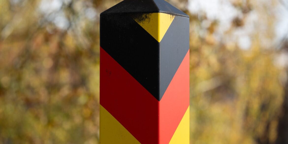 In Polen blickt man mit Besorgnis auf einen denkbaren Wahlsieg der AfD in Sachsen-Anhalt. (Archivbild)