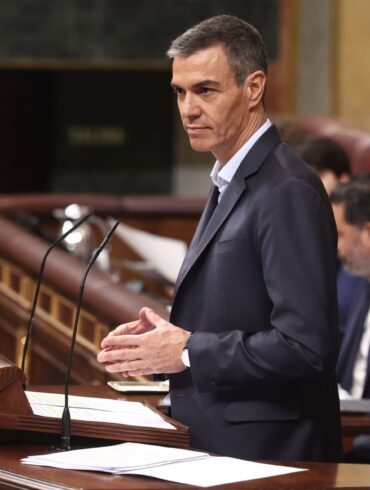 Spaniens Regierungschef Pedro Sánchez hat Falschinformationen in sozialen Netzwerken für den Massenandrang auf die Nordafrika-Exklave Ceuta von Ende Juli mitverantwortlich gemacht. (Archivbild)