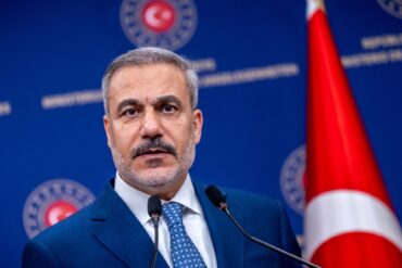 Außenminister Hakan Fidan sieht den «Mekka-Verteidigungspakt» als historischen Meilenstein. (Archivbild)