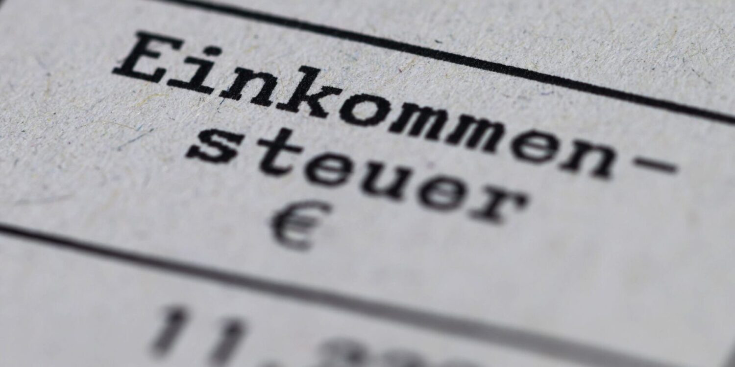 Unter anderem Profisportvereine müssen womöglich höhere Steuern zahlen. (Illustration)