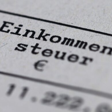 Unter anderem Profisportvereine müssen womöglich höhere Steuern zahlen. (Illustration)