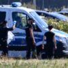 Seit eine mit Sprengstoff bestückte Drohne auf dem Flughafen Leipzig/Halle gefunden wurde, laufen die Ermittlungen auf Hochtouren. Am Mittwoch war erneut die Spurensicherung vor Ort.