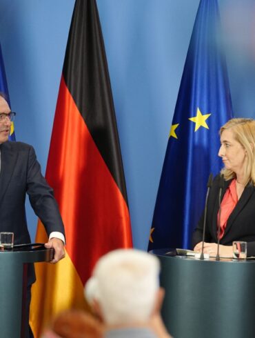 Die Reform der Gesetze, die die Befugnisse und Kontrolle der Nachrichtendienste regeln, war schon lange geplant.