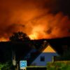 In der Nacht waren die Flammen im Hohen Venn von Monschau aus zu sehen.