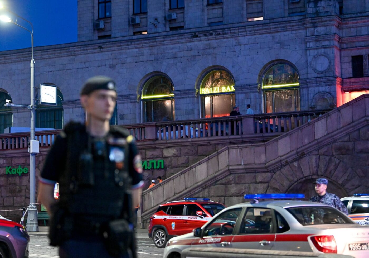 Mehrere Menschen kamen bei einer Explosion in Moskau ums Leben.