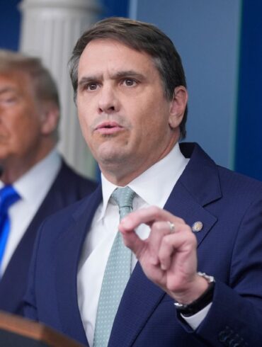 Der frühere Trump-Anwalt Todd Blanche soll im Amt des Justizministers bleiben. (Archivbild)