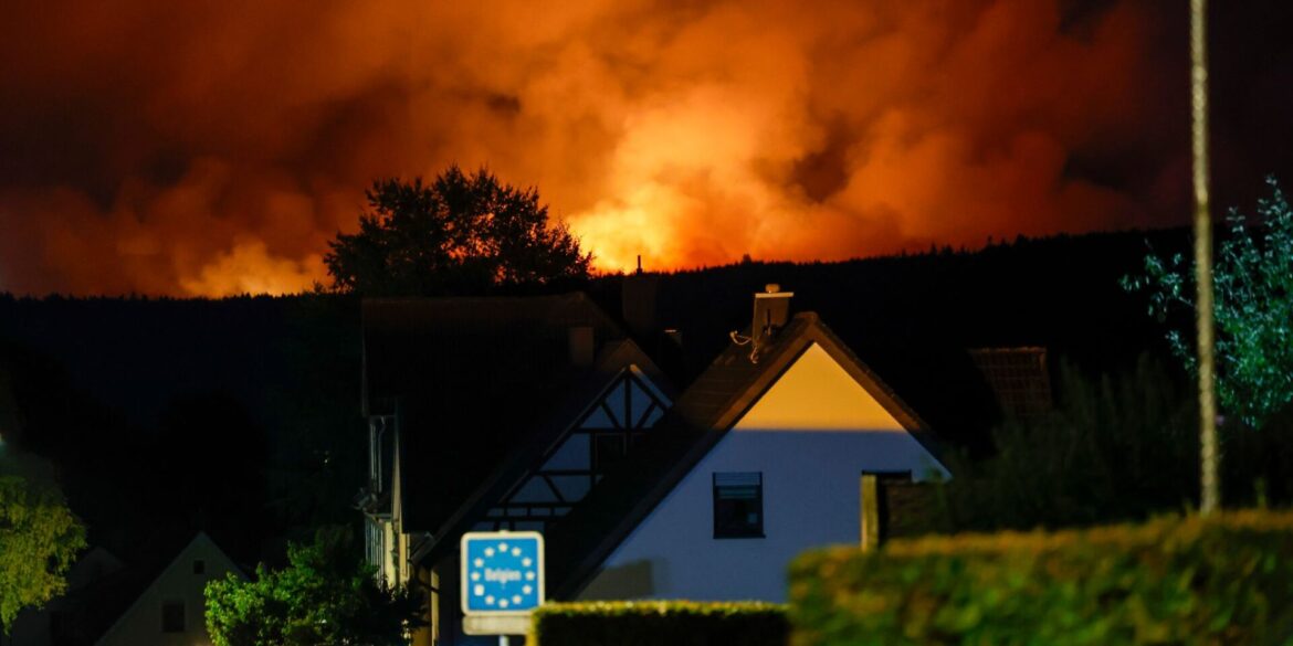 In Monschau-Kalterherberg wurden am Sonntagabend etwa 30 Bewohner evakuiert.